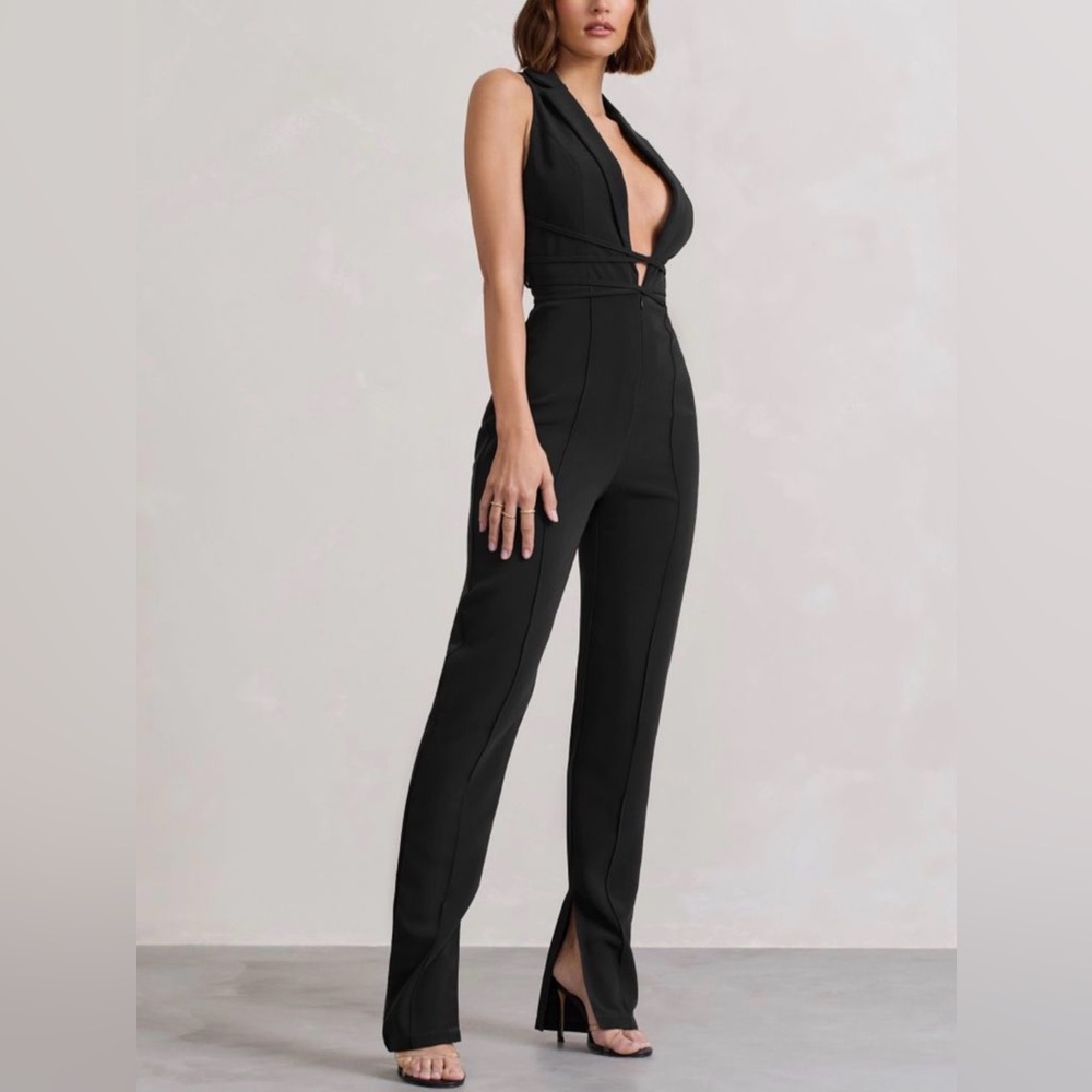 NWT Club London Darcy Black Plunge Neck Tailored Jumpsuit w/ Tie Detail